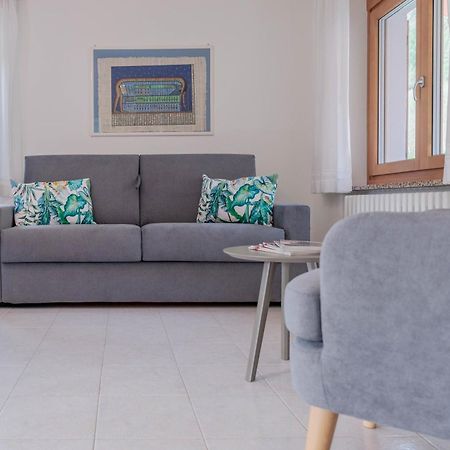 Casa Vacanze Cilla โกมาโนแตร์เม ภายนอก รูปภาพ